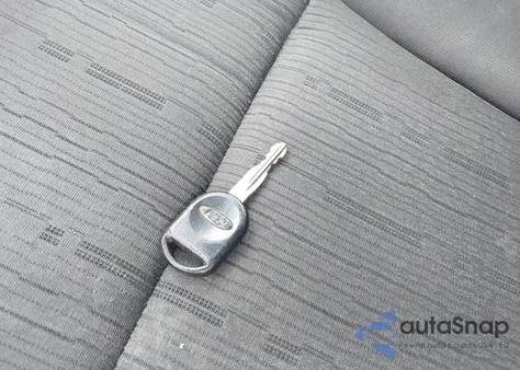 2011 Ford Focus Se z USA, uszkodzony, nr VIN 1FAHP3FN2BW158834